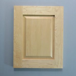 Maple, Bevel Solid Raised Panel, Shaker Inside Profile, Natural